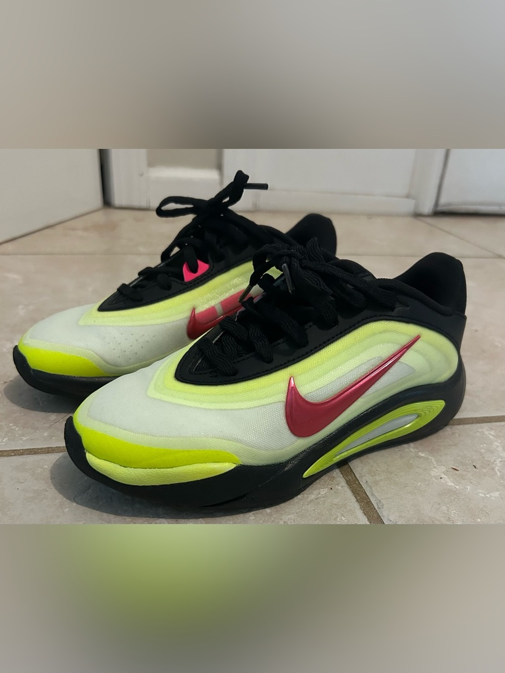 Nike A'One SE A'ja Wilson Big Kids' Basketball Shoes (worn 2 times)